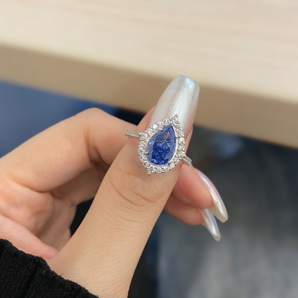Royal Violet Radiance Ring
