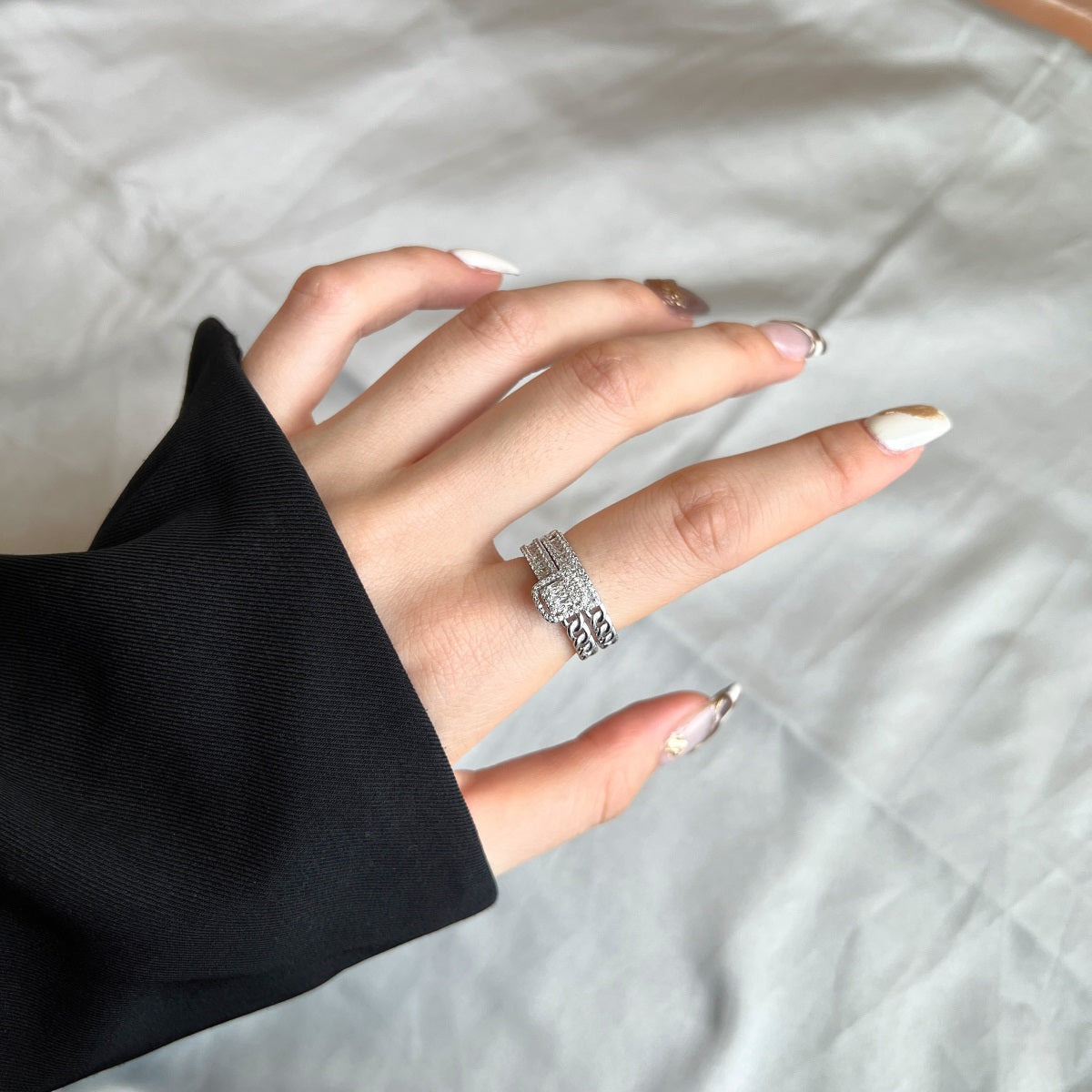 Duo Embrace Ring