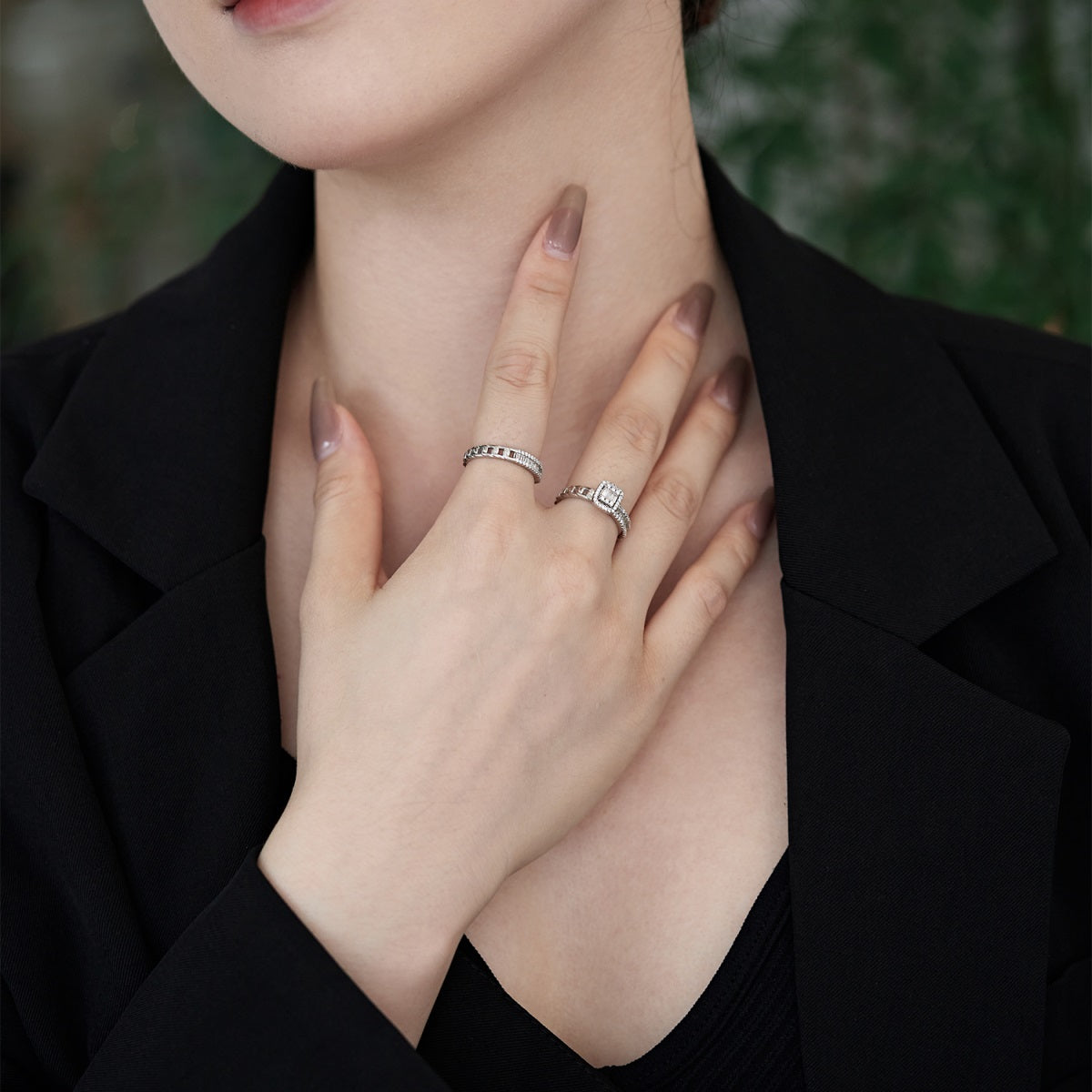 Duo Embrace Ring