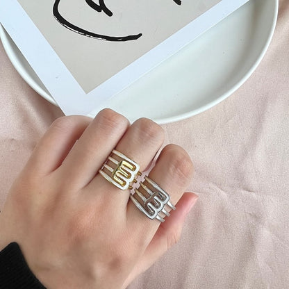 Essence Gold Ring
