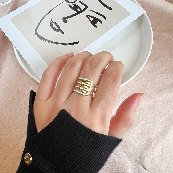 Essence Gold Ring