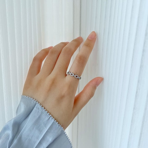 Chain Link Pettit Ring