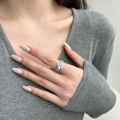 Petal Harmony Ring Set